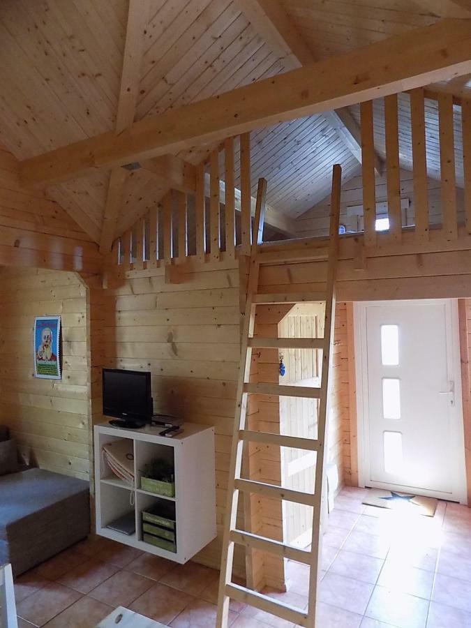 Himmelpfort Ferienhaeuser Am Eichberg Villa Fürstenberg-Havel Buitenkant foto